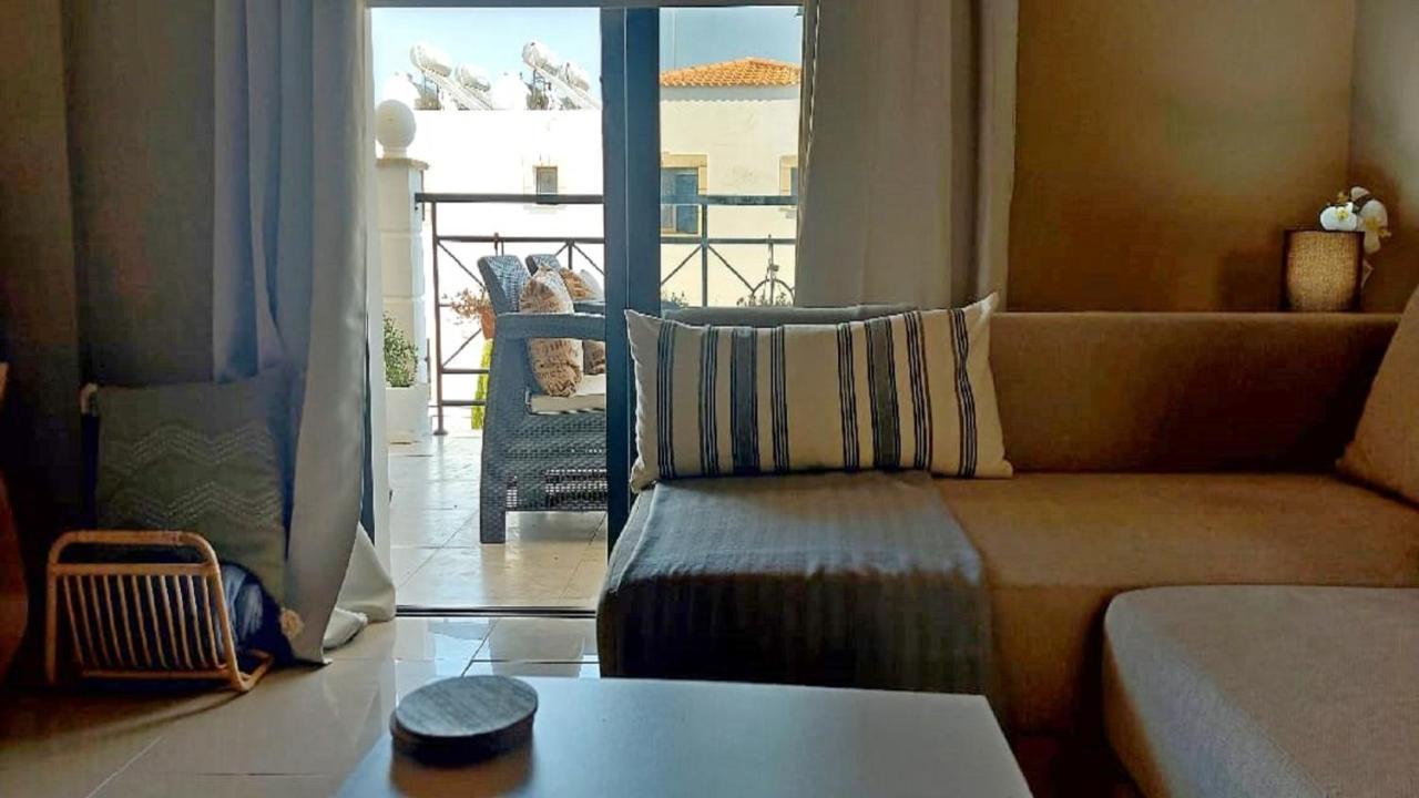 Paramount Gardens Resorts C202 Larnaca Ngoại thất bức ảnh