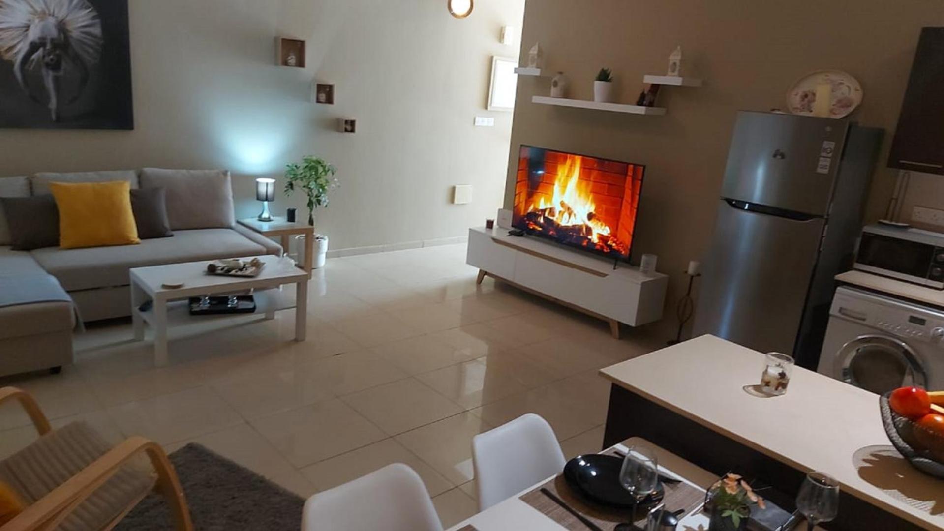 Paramount Gardens Resorts C202 Larnaca Ngoại thất bức ảnh