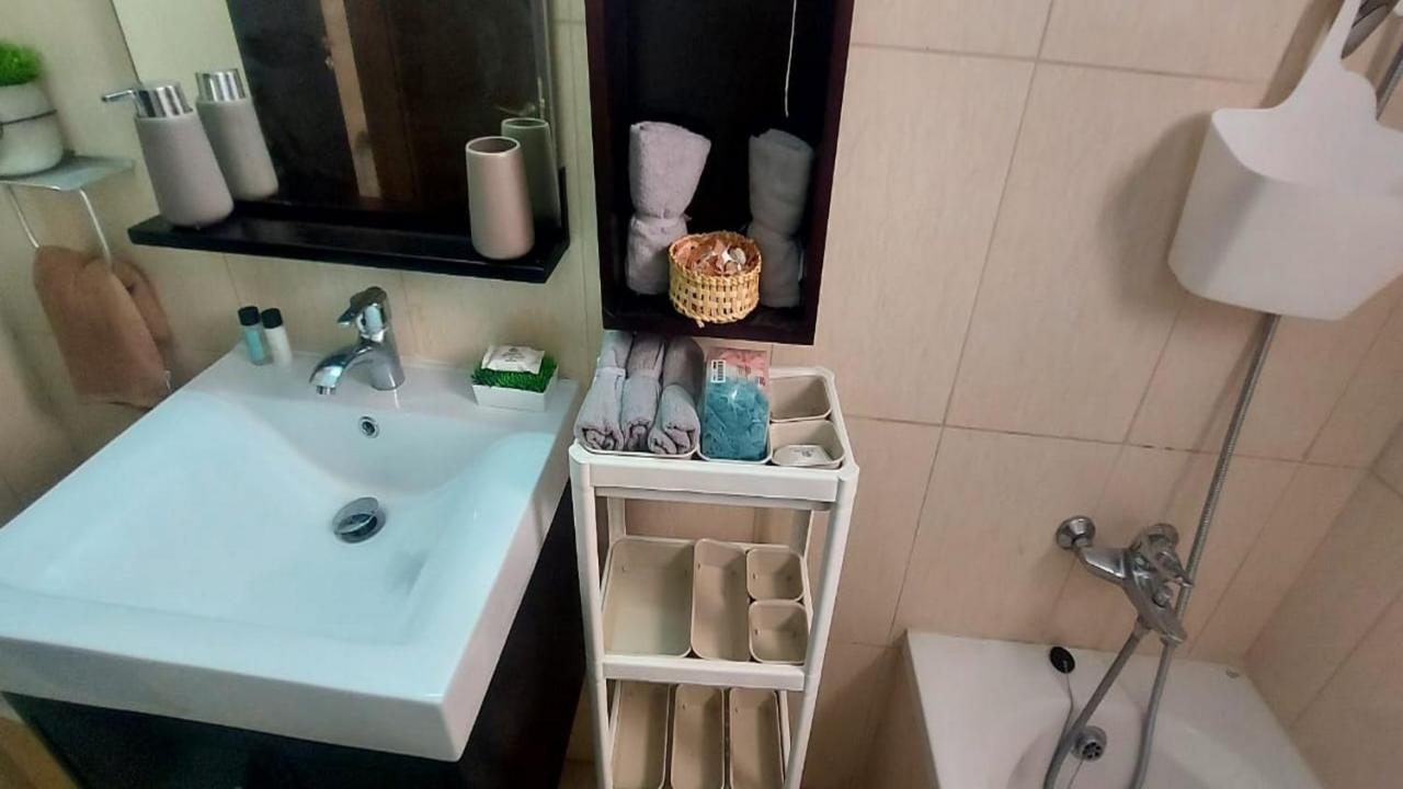 Paramount Gardens Resorts C202 Larnaca Ngoại thất bức ảnh