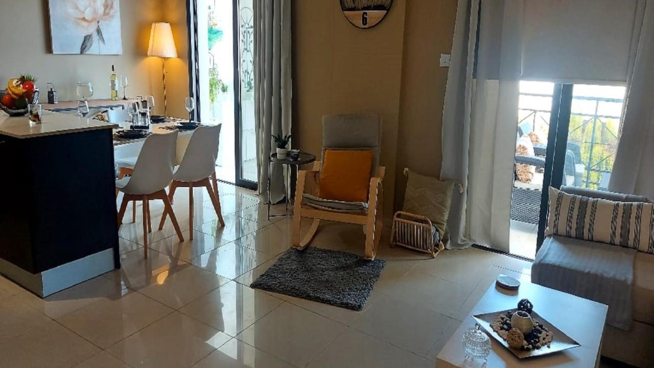 Paramount Gardens Resorts C202 Larnaca Ngoại thất bức ảnh